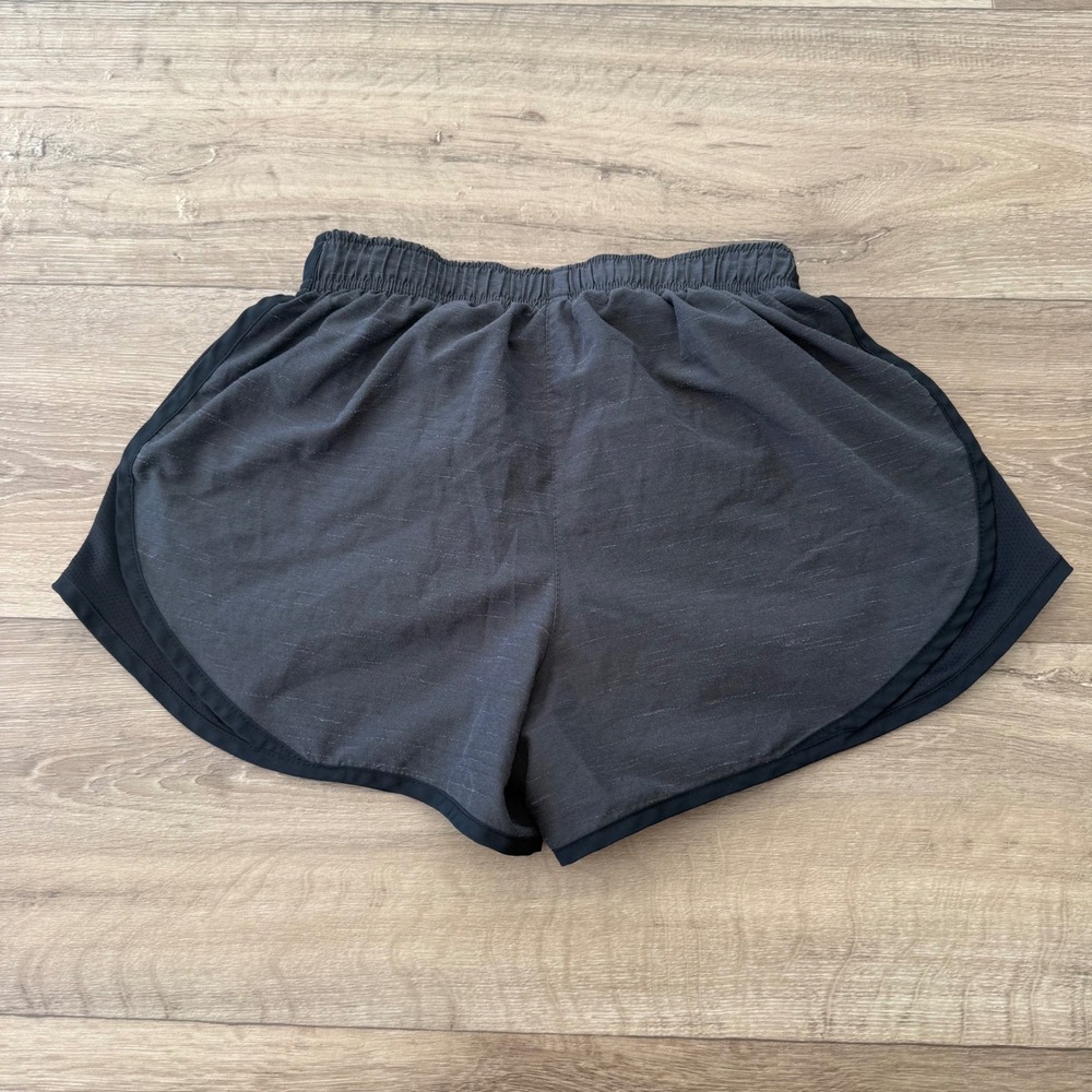 Nike Dri-FIT Womens Space Dye Running Shorts Gray Black Mesh Small 0951 - Picture 2 of 6